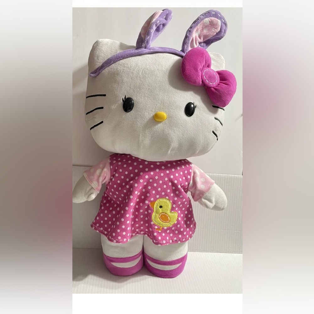 Hello Kitty Easter Greeter Plush
